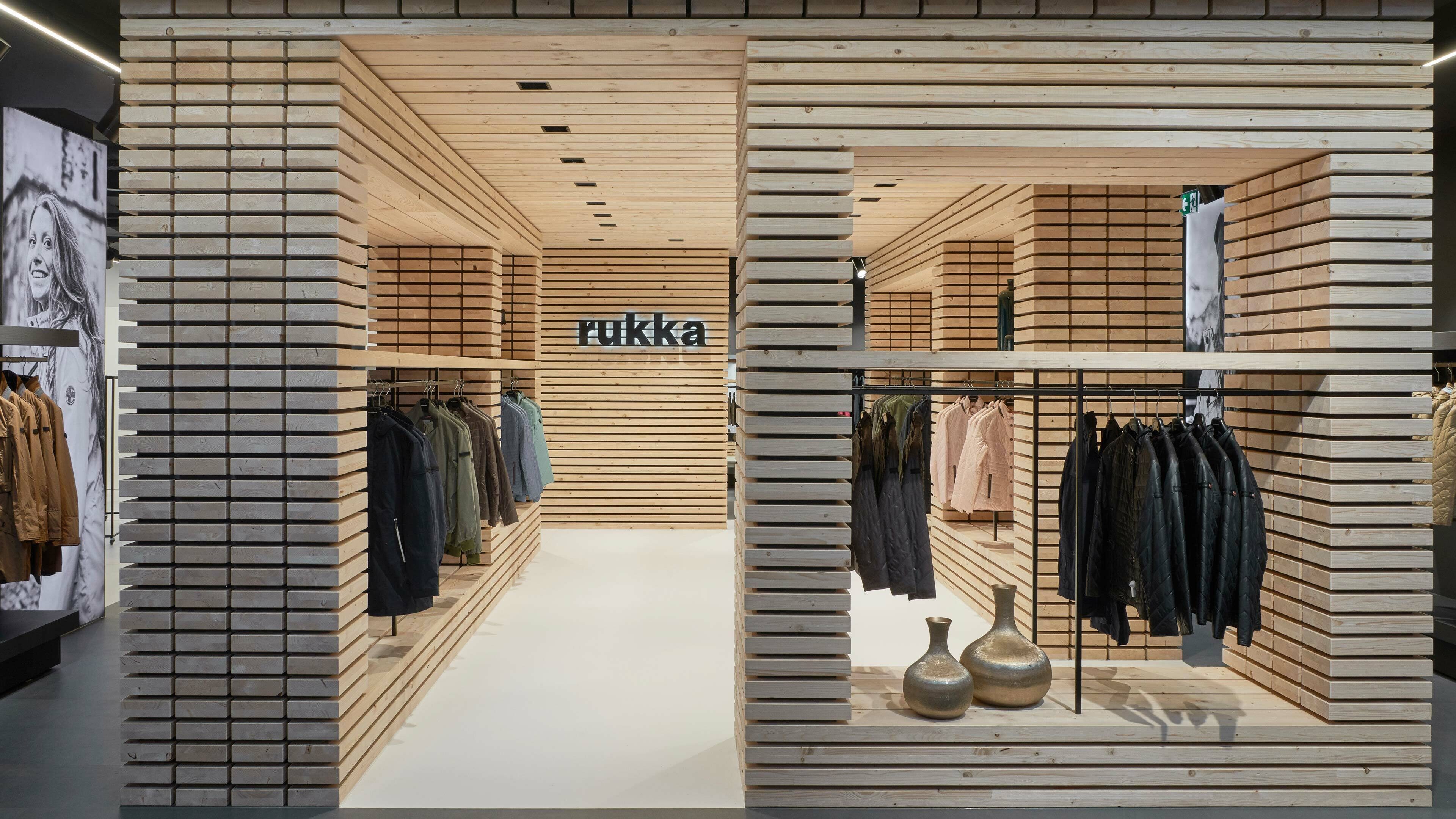 Architekturbüro, Innenarchitektur - Daniel Huber Architektur & Design - Bekleidung Shop - RUKKA 16